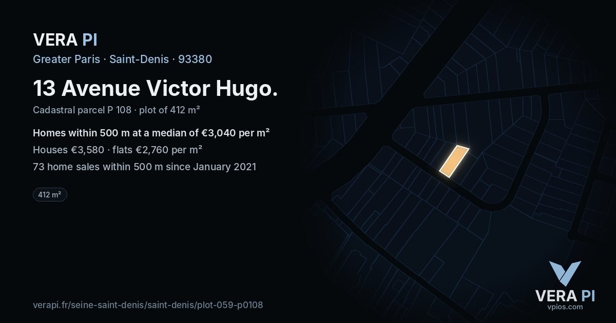 13 Avenue Victor Hugo, Saint-Denis at night – the plot lit, the parcels around coloured by the prices near them