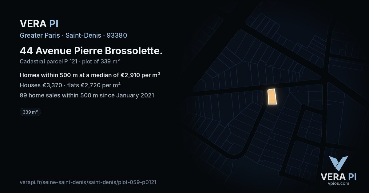 44 Avenue Pierre Brossolette, Saint-Denis at night – the plot lit, the parcels around coloured by the prices near them