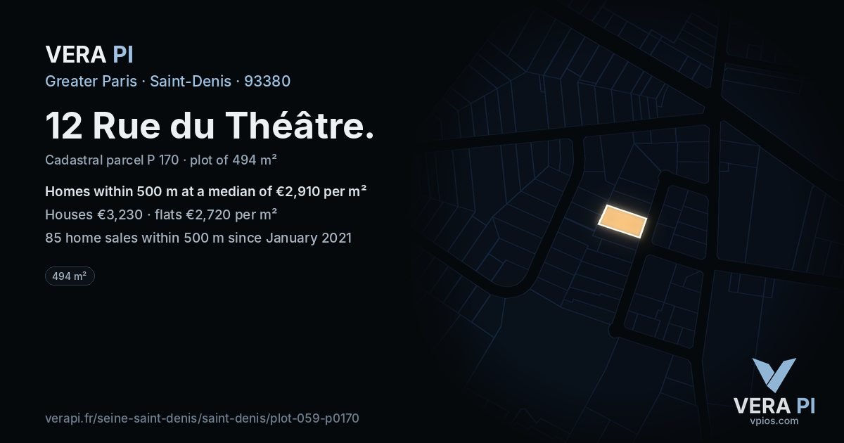 12 Rue du Théâtre, Saint-Denis at night – the plot lit, the parcels around coloured by the prices near them