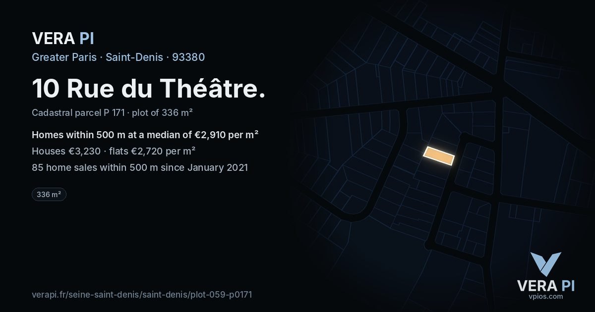 10 Rue du Théâtre, Saint-Denis at night – the plot lit, the parcels around coloured by the prices near them