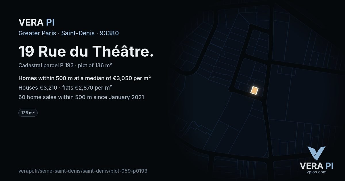 19 Rue du Théâtre, Saint-Denis at night – the plot lit, the parcels around coloured by the prices near them