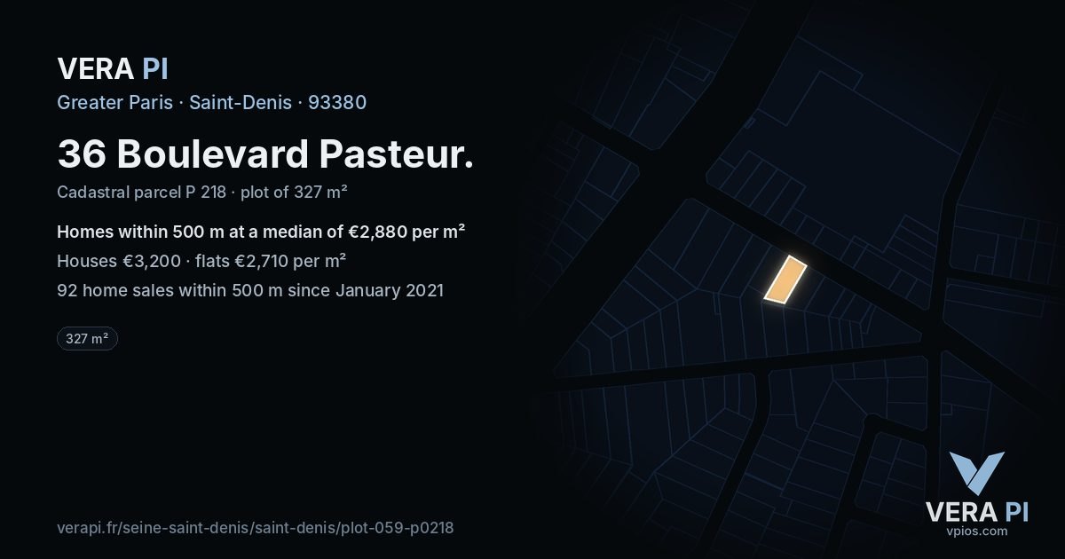 36 Boulevard Pasteur, Saint-Denis at night – the plot lit, the parcels around coloured by the prices near them