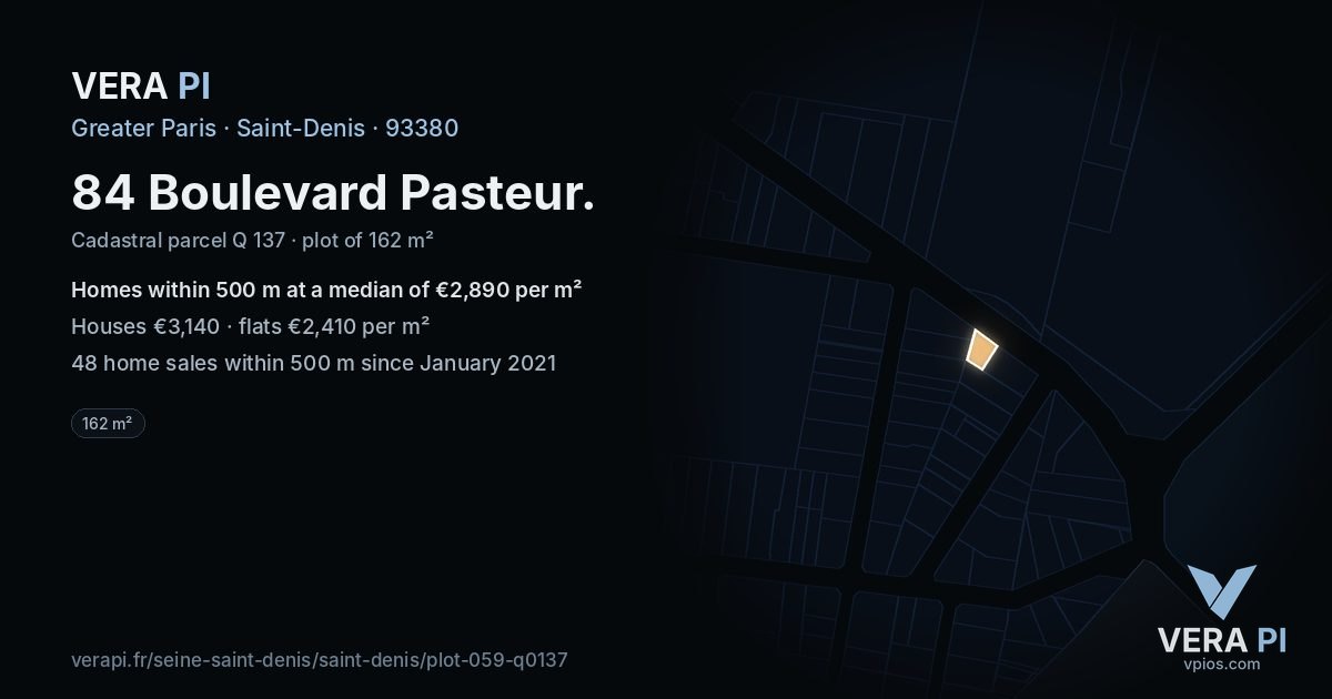 84 Boulevard Pasteur, Saint-Denis at night – the plot lit, the parcels around coloured by the prices near them