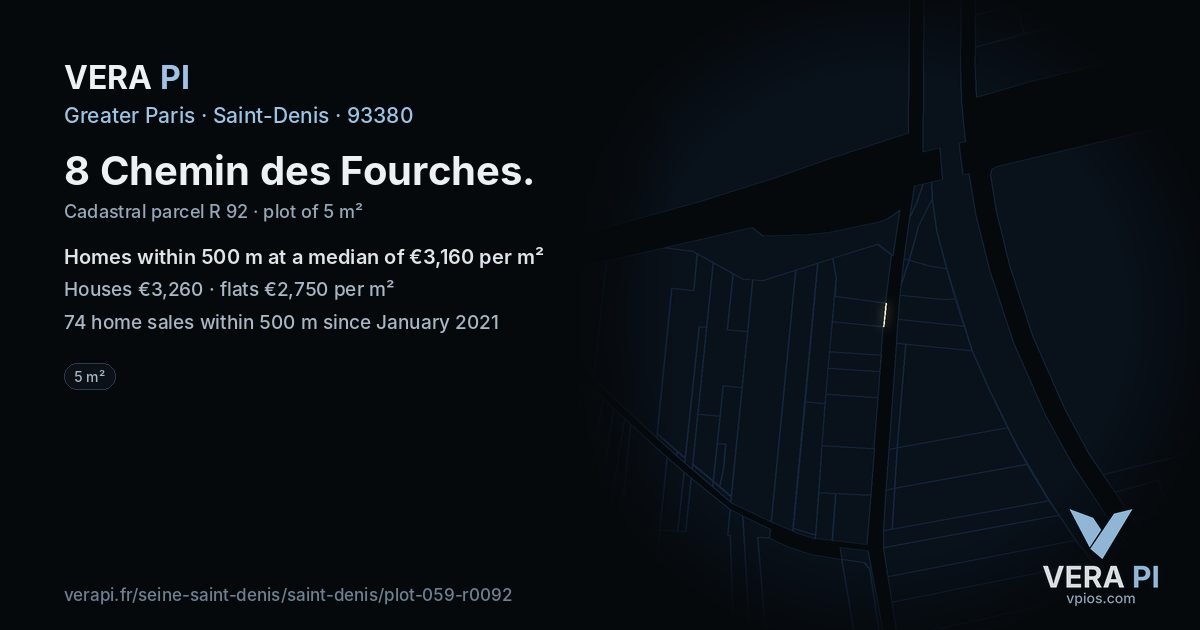 8 Chemin des Fourches, Saint-Denis at night – the plot lit, the parcels around coloured by the prices near them