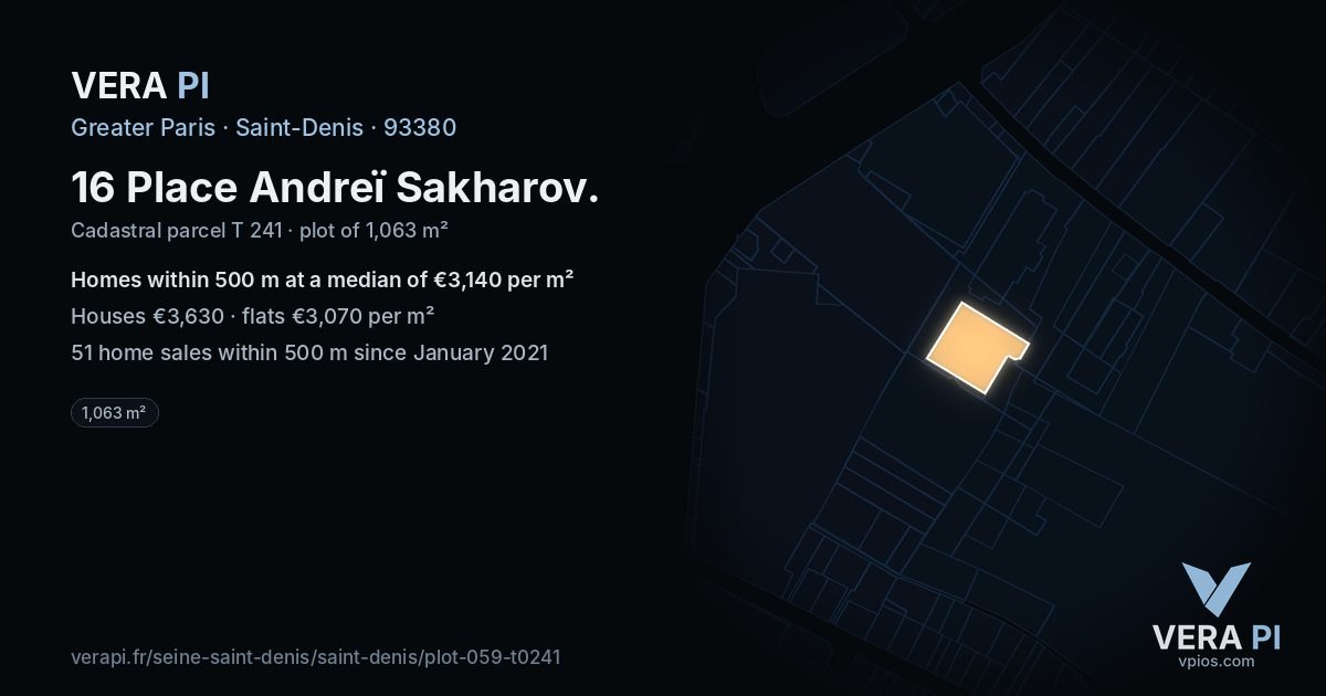16 Place Andreï Sakharov, Saint-Denis at night – the plot lit, the parcels around coloured by the prices near them