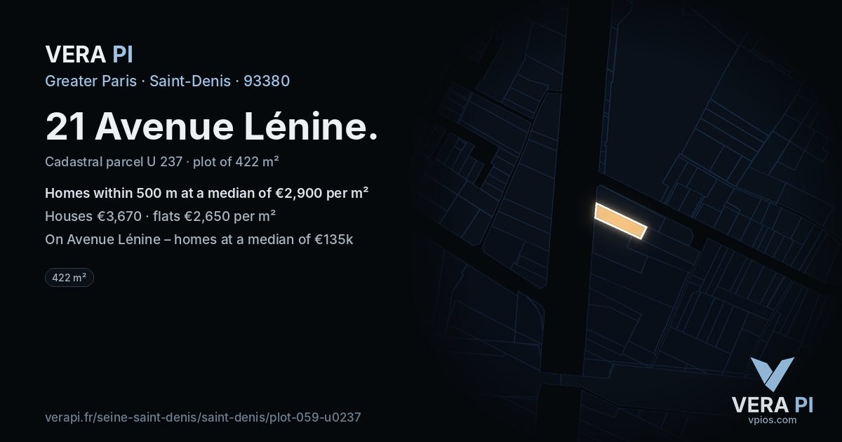 21 Avenue Lénine, Saint-Denis at night – the plot lit, the parcels around coloured by the prices near them