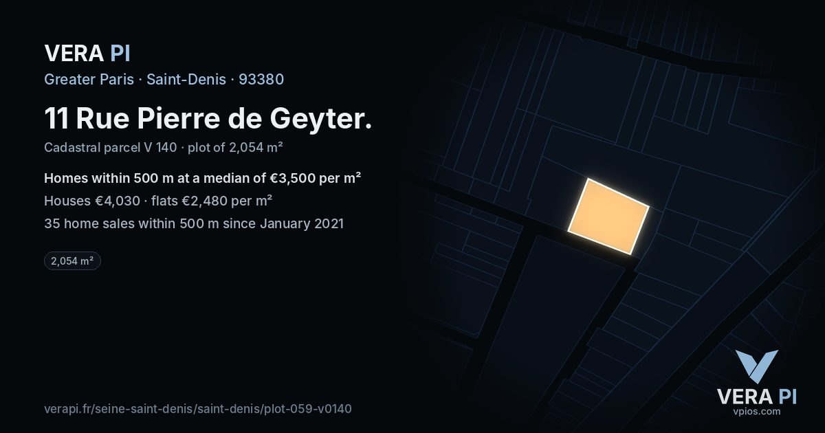 11 Rue Pierre de Geyter, Saint-Denis at night – the plot lit, the parcels around coloured by the prices near them