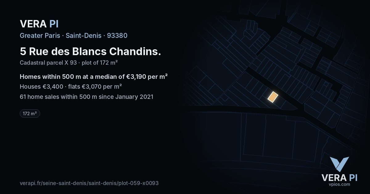 5 Rue des Blancs Chandins, Saint-Denis at night – the plot lit, the parcels around coloured by the prices near them