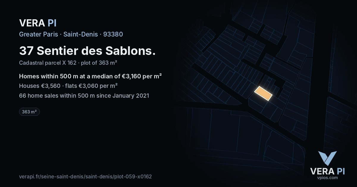 37 Sentier des Sablons, Saint-Denis at night – the plot lit, the parcels around coloured by the prices near them