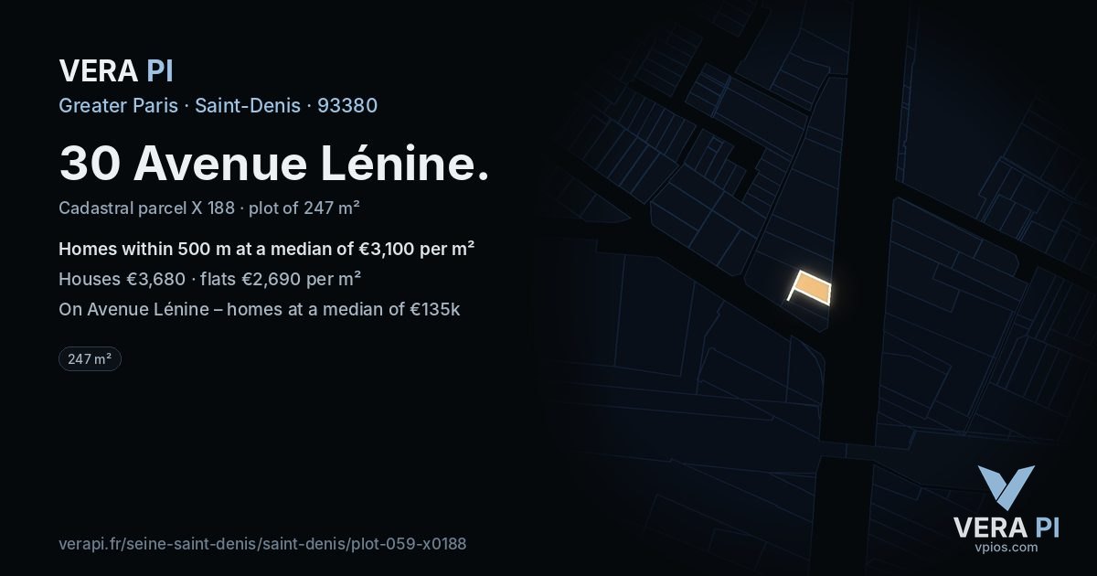 30 Avenue Lénine, Saint-Denis at night – the plot lit, the parcels around coloured by the prices near them