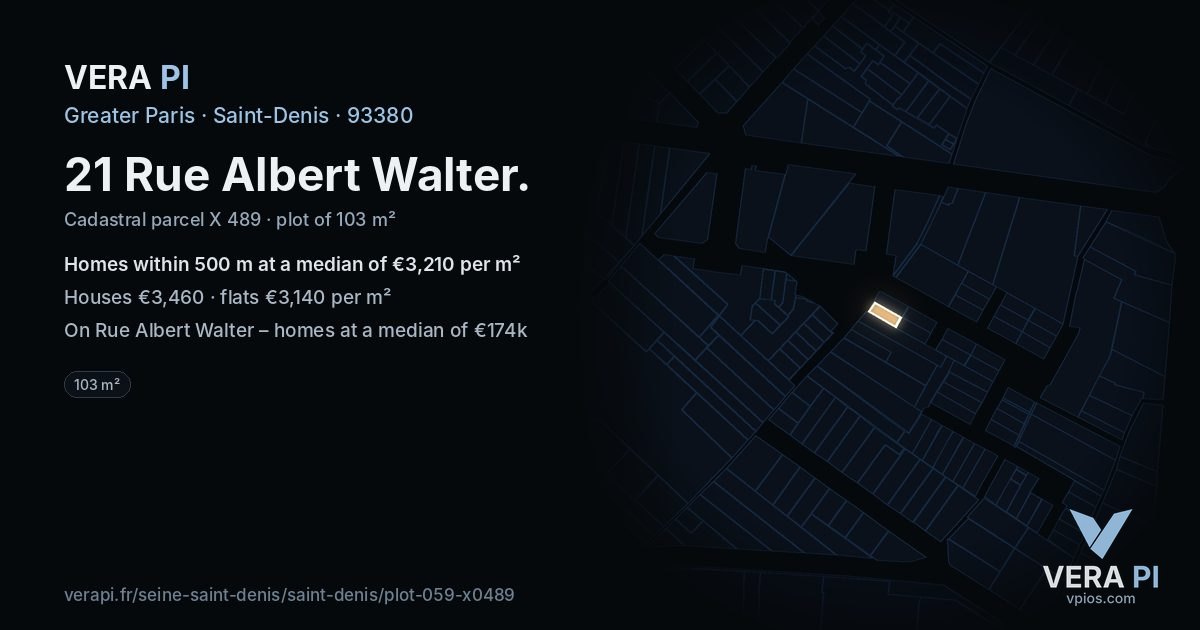21 Rue Albert Walter, Saint-Denis at night – the plot lit, the parcels around coloured by the prices near them