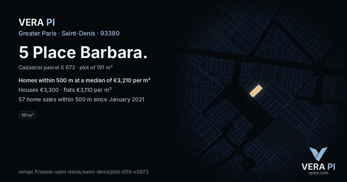 5 Place Barbara, Saint-Denis at night – the plot lit, the parcels around coloured by the prices near them