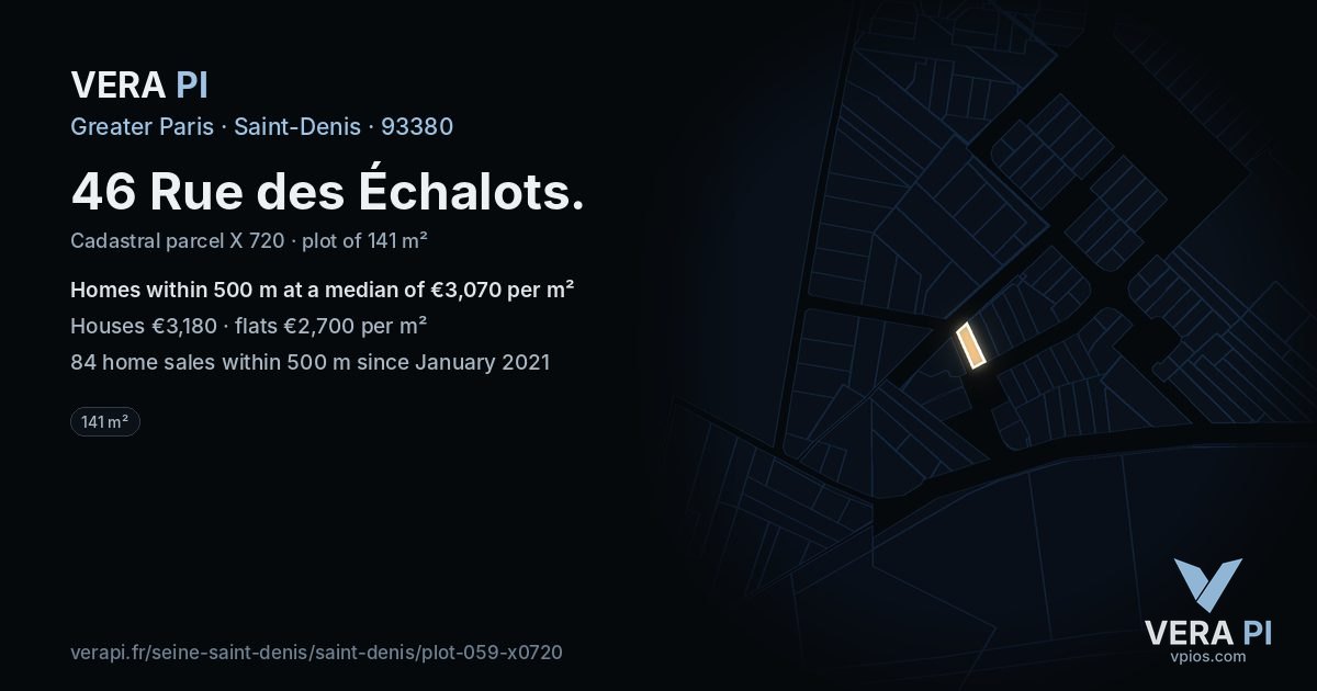 46 Rue des Échalots, Saint-Denis at night – the plot lit, the parcels around coloured by the prices near them