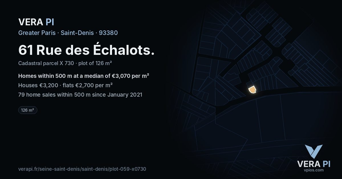 61 Rue des Échalots, Saint-Denis at night – the plot lit, the parcels around coloured by the prices near them
