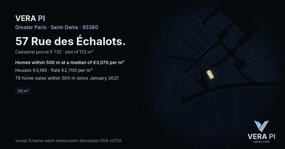 57 Rue des Échalots, Saint-Denis at night – the plot lit, the parcels around coloured by the prices near them