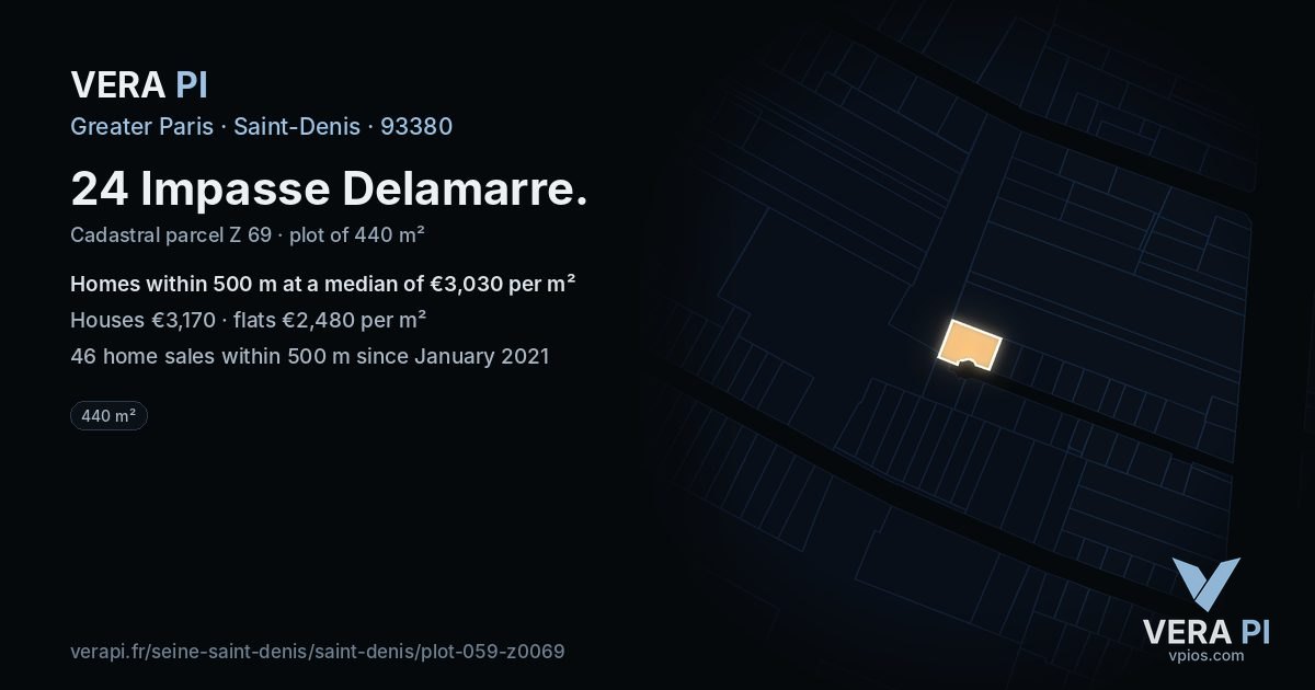 24 Impasse Delamarre, Saint-Denis at night – the plot lit, the parcels around coloured by the prices near them