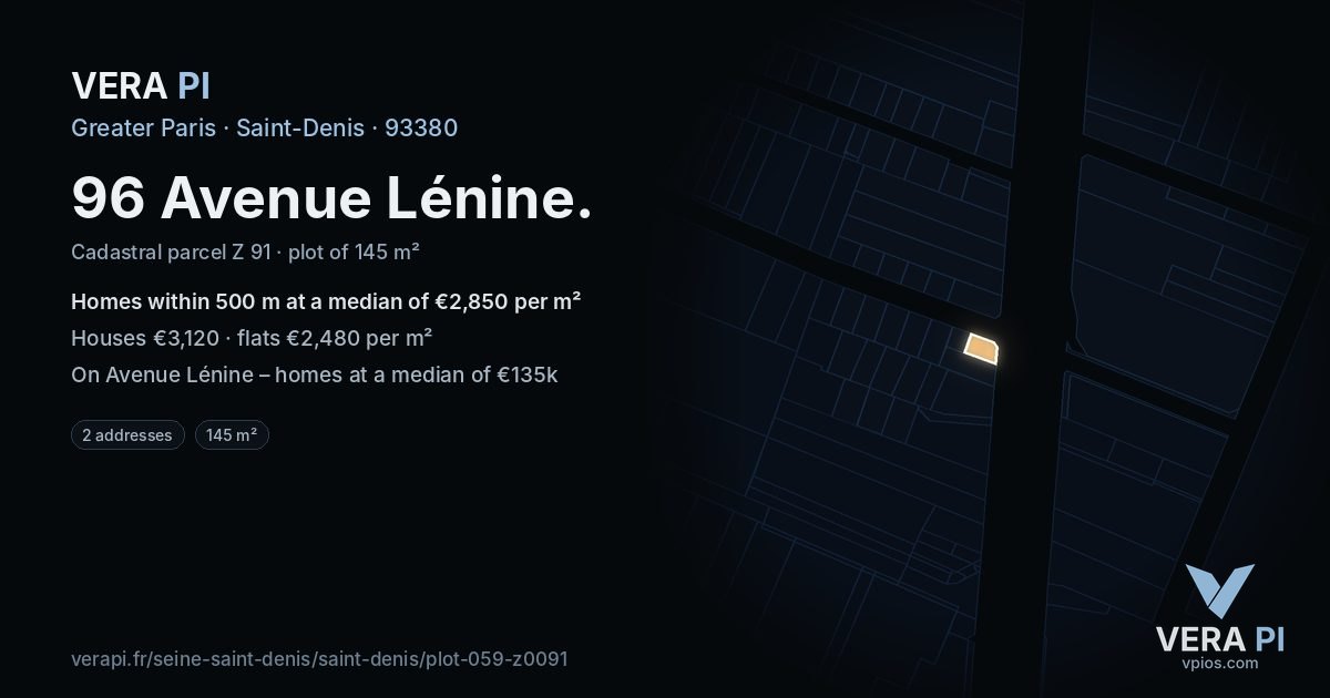 96 Avenue Lénine, Saint-Denis at night – the plot lit, the parcels around coloured by the prices near them