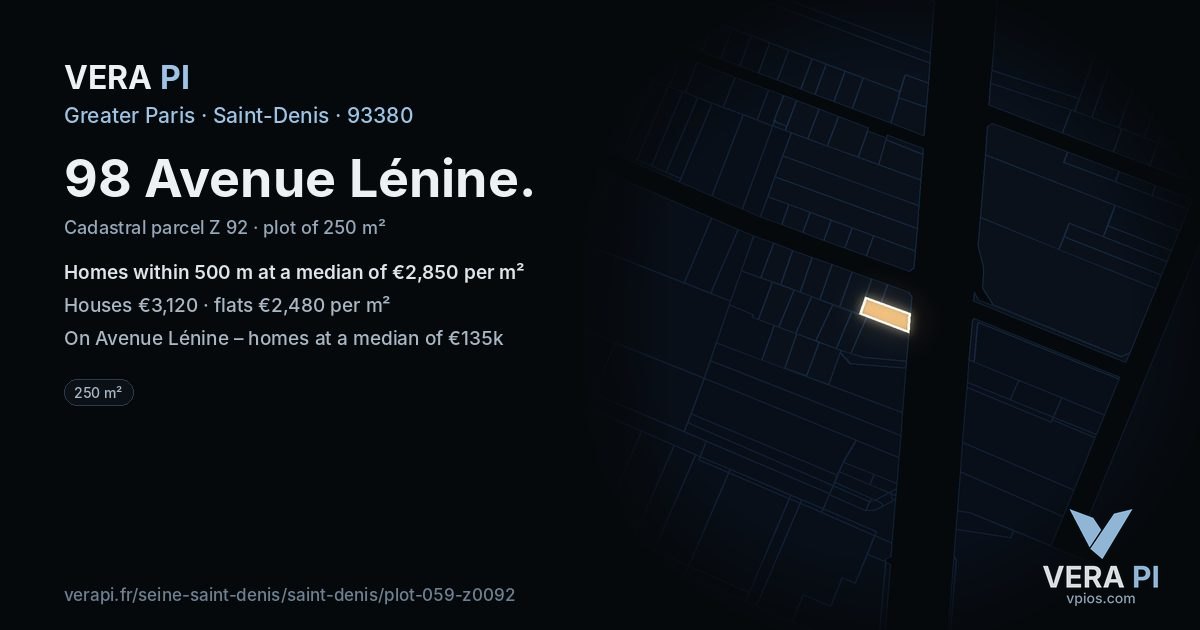 98 Avenue Lénine, Saint-Denis at night – the plot lit, the parcels around coloured by the prices near them