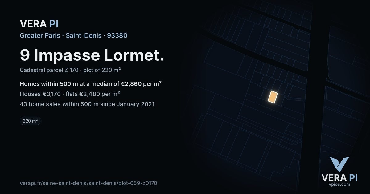 9 Impasse Lormet, Saint-Denis at night – the plot lit, the parcels around coloured by the prices near them