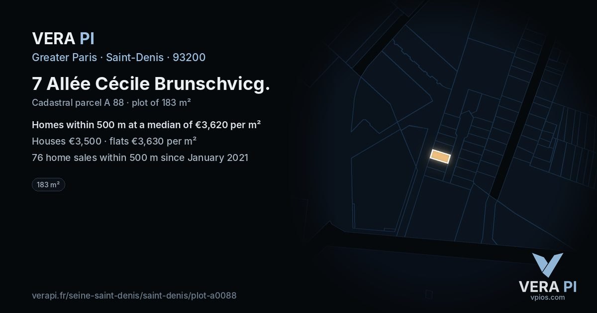 7 Allée Cécile Brunschvicg, Saint-Denis at night – the plot lit, the parcels around coloured by the prices near them