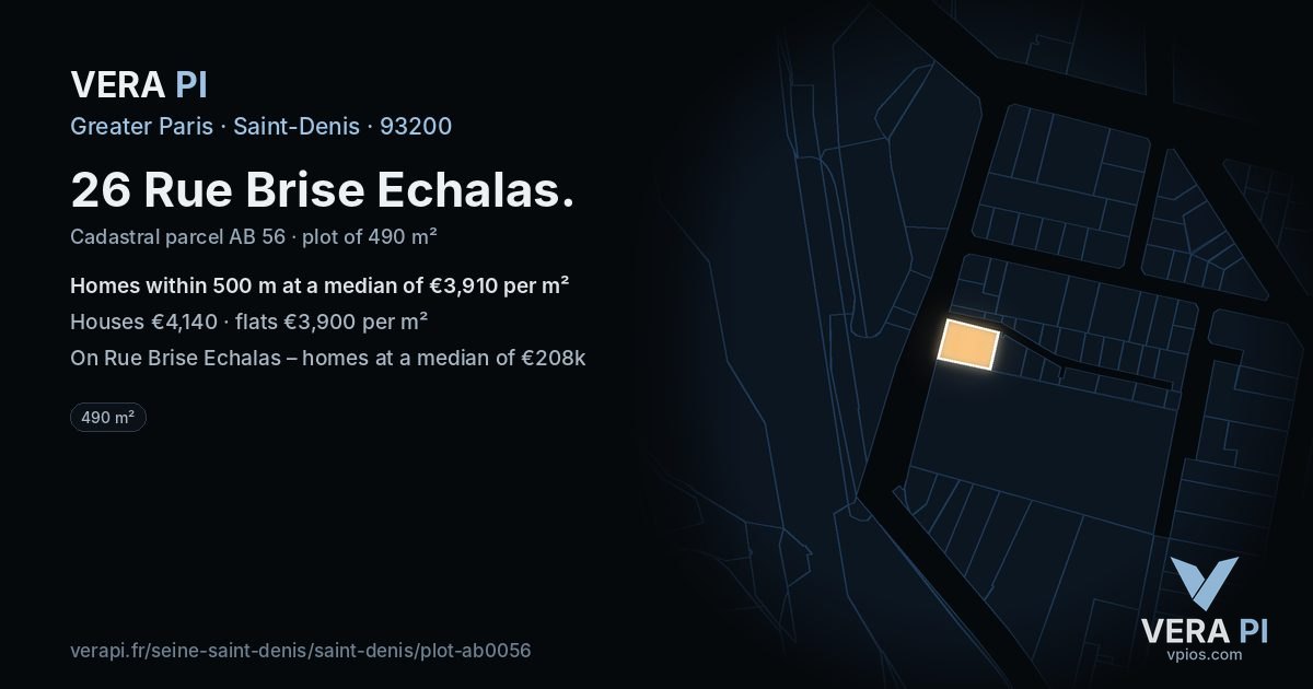 26 Rue Brise Echalas, Saint-Denis at night – the plot lit, the parcels around coloured by the prices near them