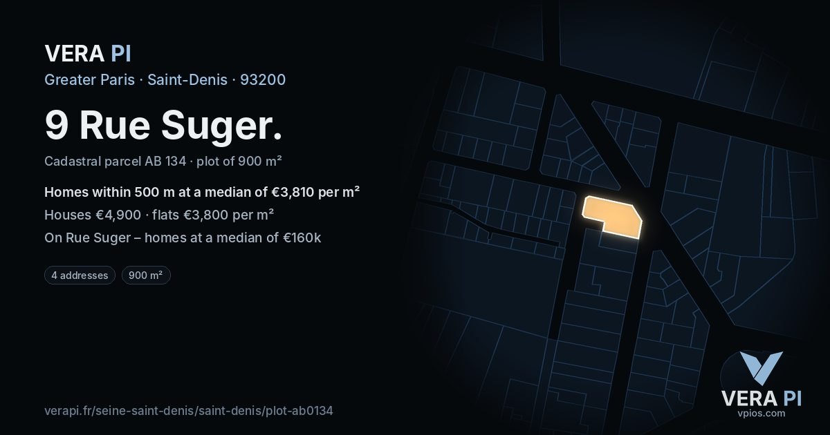 9 Rue Suger, Saint-Denis at night – the plot lit, the parcels around coloured by the prices near them