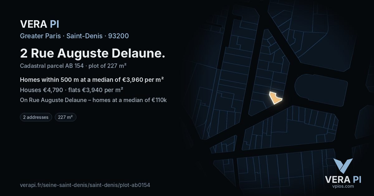 2 Rue Auguste Delaune, Saint-Denis at night – the plot lit, the parcels around coloured by the prices near them