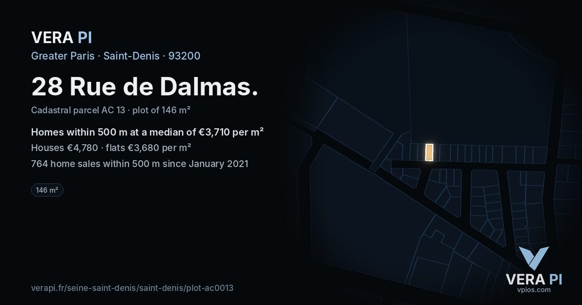 28 Rue de Dalmas, Saint-Denis at night – the plot lit, the parcels around coloured by the prices near them
