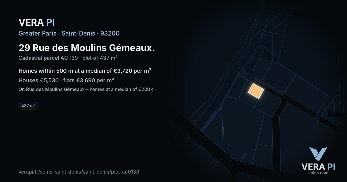 29 Rue des Moulins Gémeaux, Saint-Denis at night – the plot lit, the parcels around coloured by the prices near them