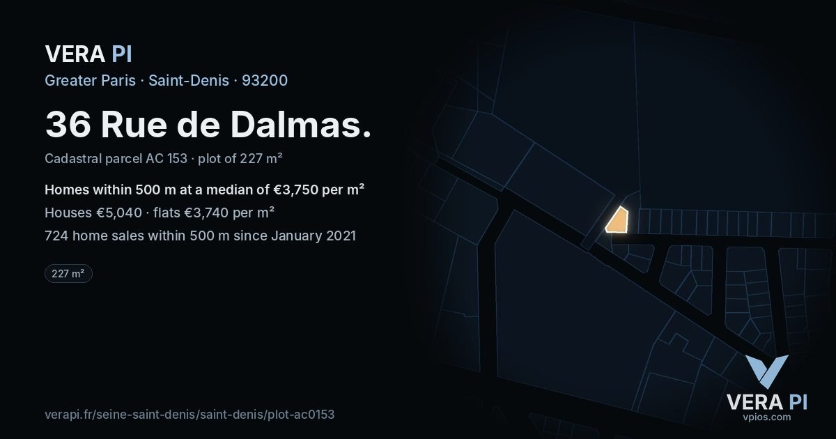 36 Rue de Dalmas, Saint-Denis at night – the plot lit, the parcels around coloured by the prices near them