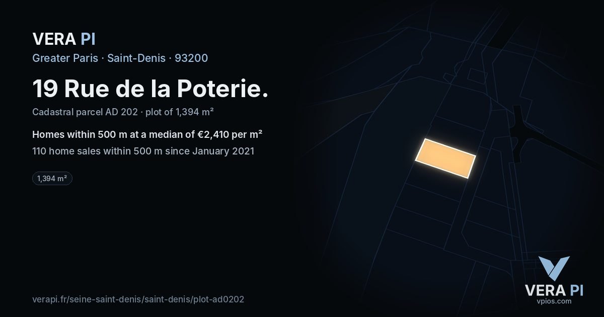 19 Rue de la Poterie, Saint-Denis at night – the plot lit, the parcels around coloured by the prices near them