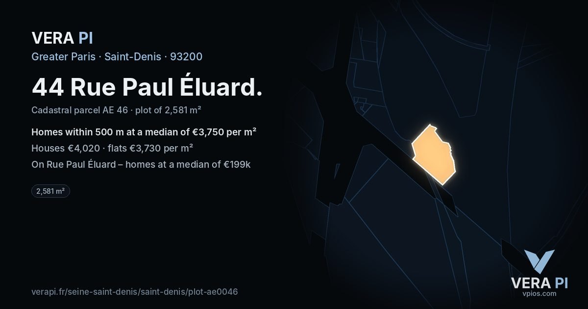 44 Rue Paul Éluard, Saint-Denis at night – the plot lit, the parcels around coloured by the prices near them