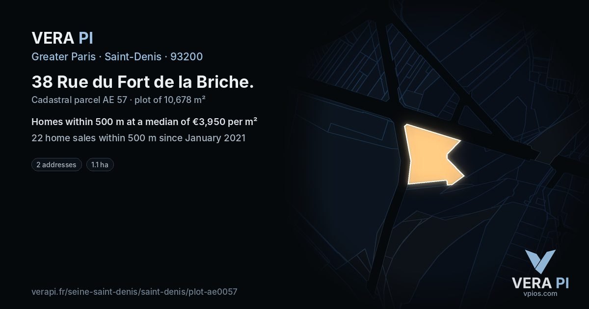 38 Rue du Fort de la Briche, Saint-Denis at night – the plot lit, the parcels around coloured by the prices near them