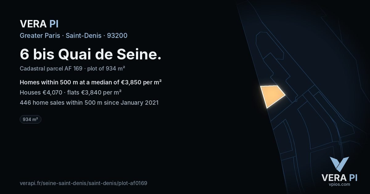 6 bis Quai de Seine, Saint-Denis at night – the plot lit, the parcels around coloured by the prices near them