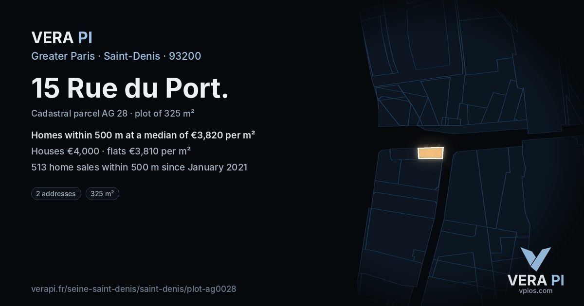 15 Rue du Port, Saint-Denis at night – the plot lit, the parcels around coloured by the prices near them