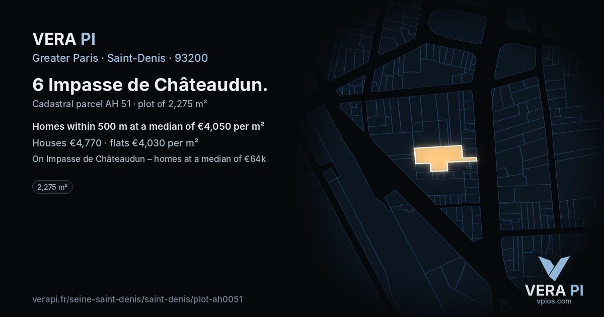 6 Impasse de Châteaudun, Saint-Denis at night – the plot lit, the parcels around coloured by the prices near them