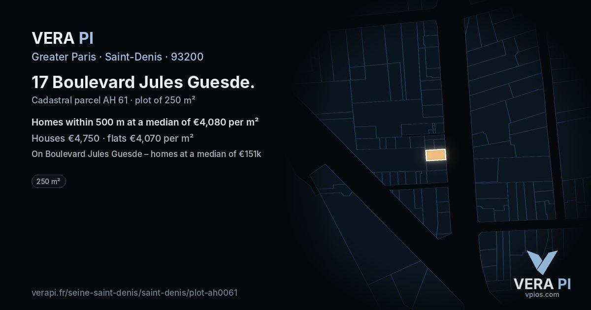 17 Boulevard Jules Guesde, Saint-Denis at night – the plot lit, the parcels around coloured by the prices near them
