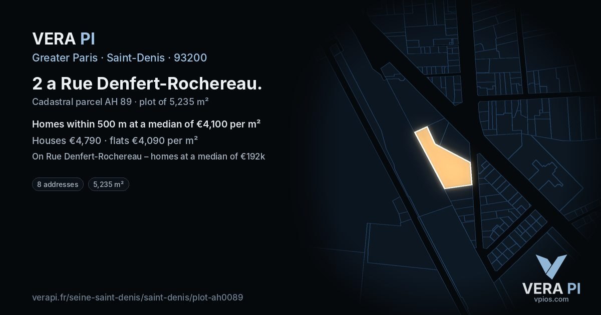 2 a Rue Denfert-Rochereau, Saint-Denis at night – the plot lit, the parcels around coloured by the prices near them