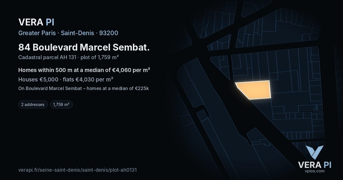 84 Boulevard Marcel Sembat, Saint-Denis at night – the plot lit, the parcels around coloured by the prices near them