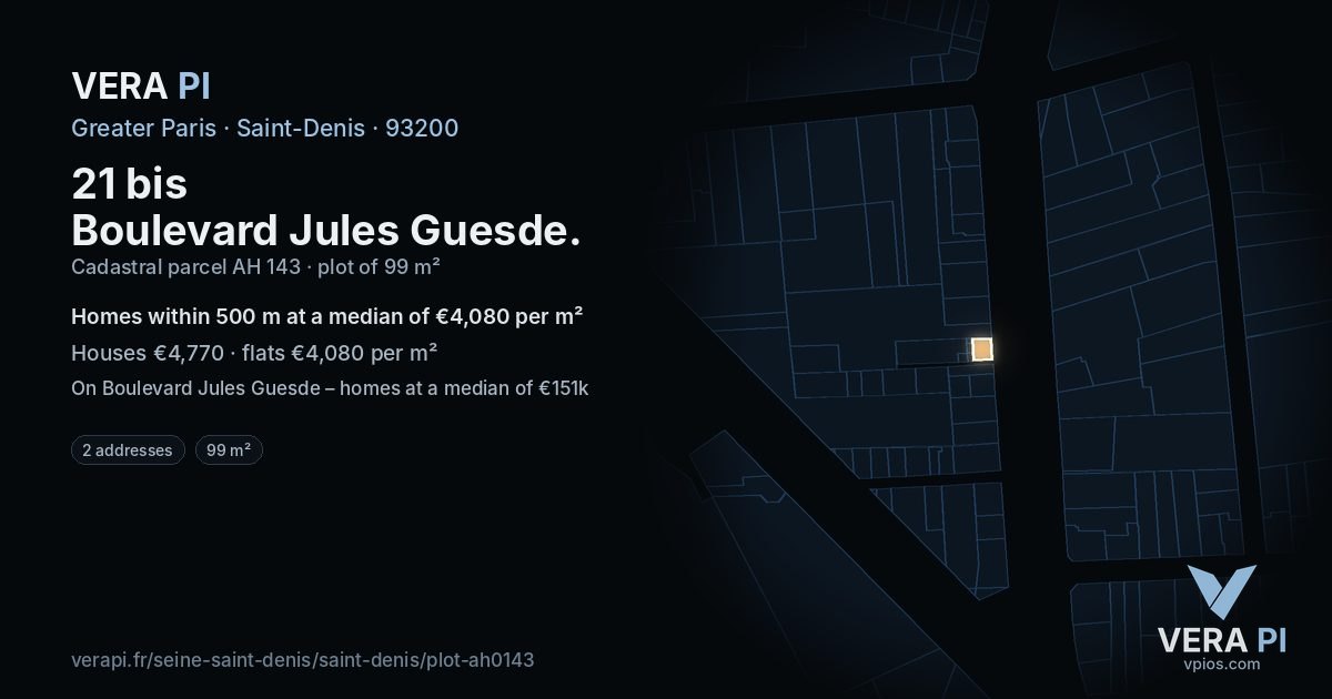 21 bis Boulevard Jules Guesde, Saint-Denis at night – the plot lit, the parcels around coloured by the prices near them