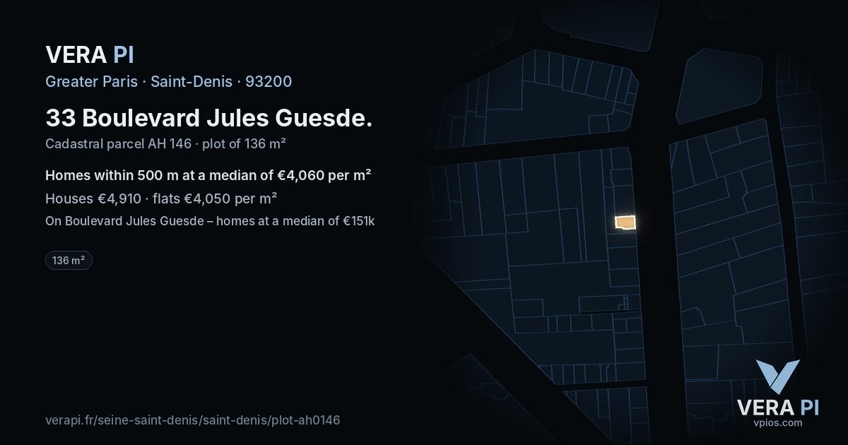 33 Boulevard Jules Guesde, Saint-Denis at night – the plot lit, the parcels around coloured by the prices near them