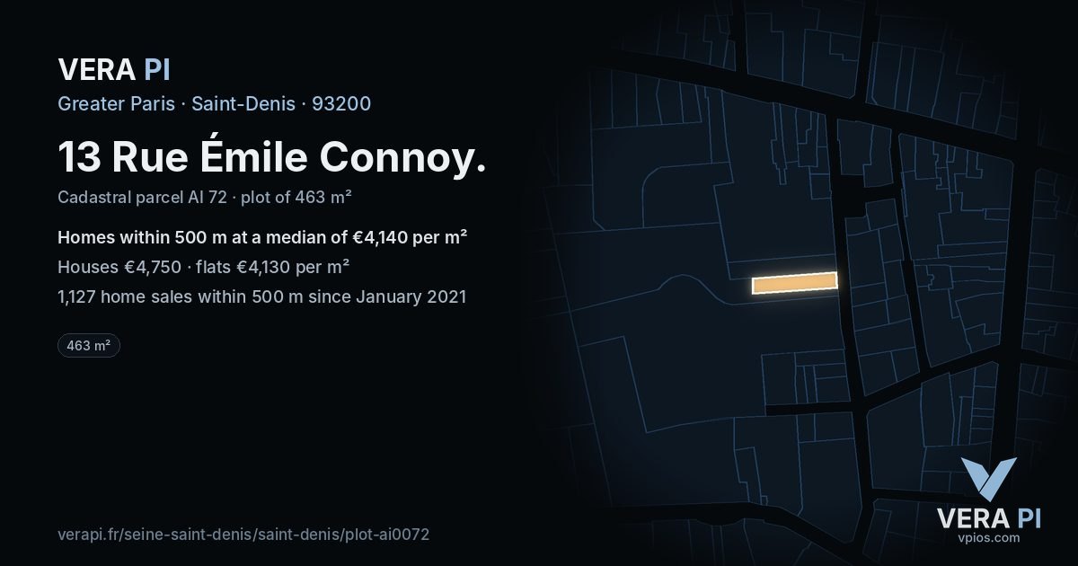 13 Rue Émile Connoy, Saint-Denis at night – the plot lit, the parcels around coloured by the prices near them