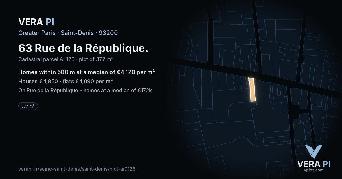 63 Rue de la République, Saint-Denis at night – the plot lit, the parcels around coloured by the prices near them