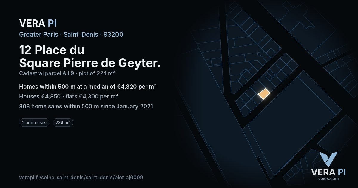 12 Place du Square Pierre de Geyter, Saint-Denis at night – the plot lit, the parcels around coloured by the prices near them