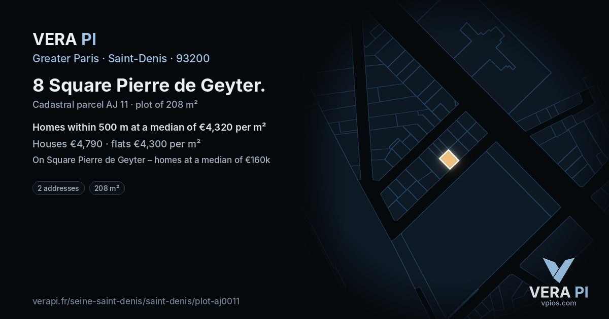 8 Square Pierre de Geyter, Saint-Denis at night – the plot lit, the parcels around coloured by the prices near them