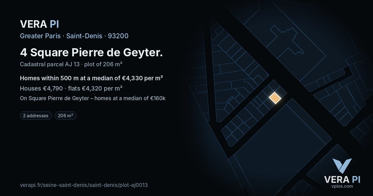 4 Square Pierre de Geyter, Saint-Denis at night – the plot lit, the parcels around coloured by the prices near them
