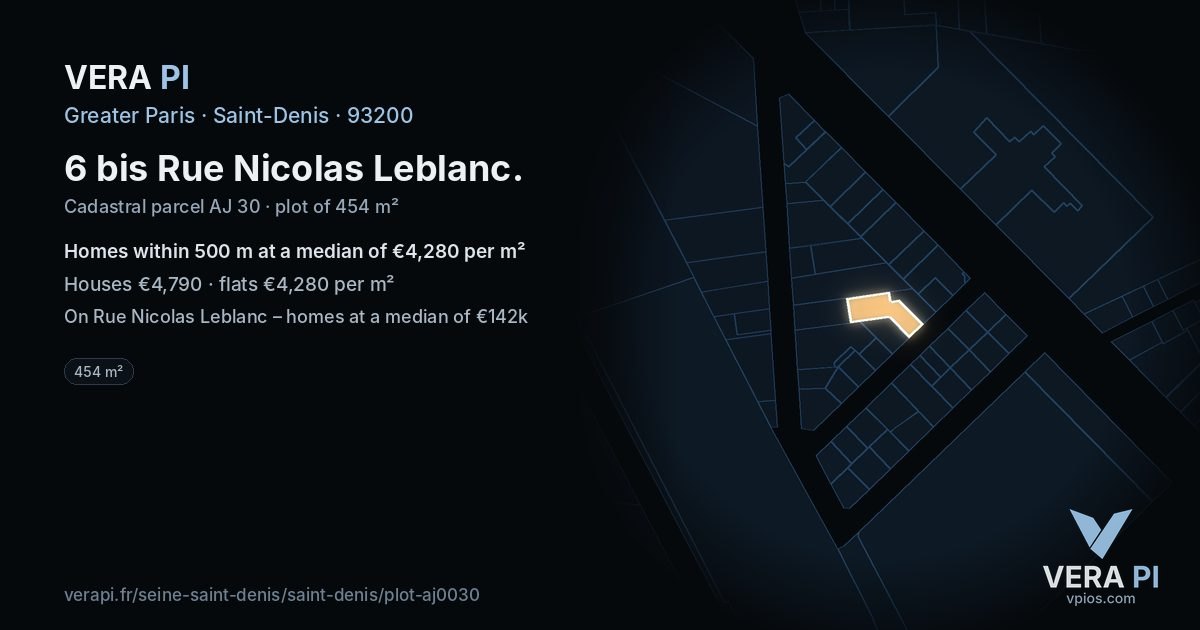 6 bis Rue Nicolas Leblanc, Saint-Denis at night – the plot lit, the parcels around coloured by the prices near them