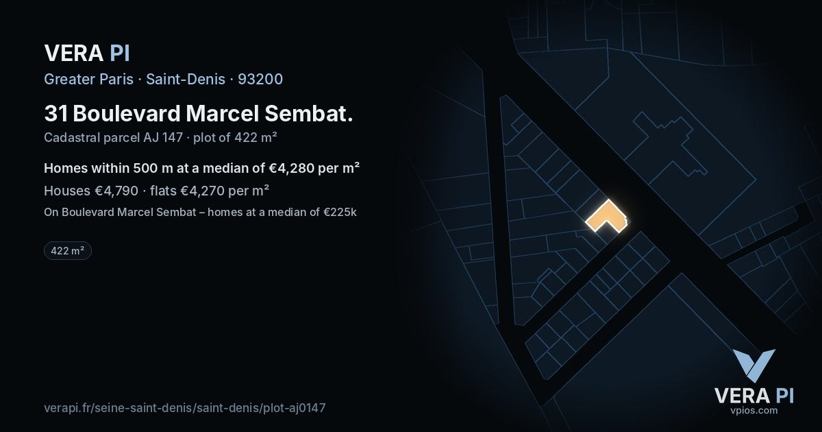 31 Boulevard Marcel Sembat, Saint-Denis at night – the plot lit, the parcels around coloured by the prices near them