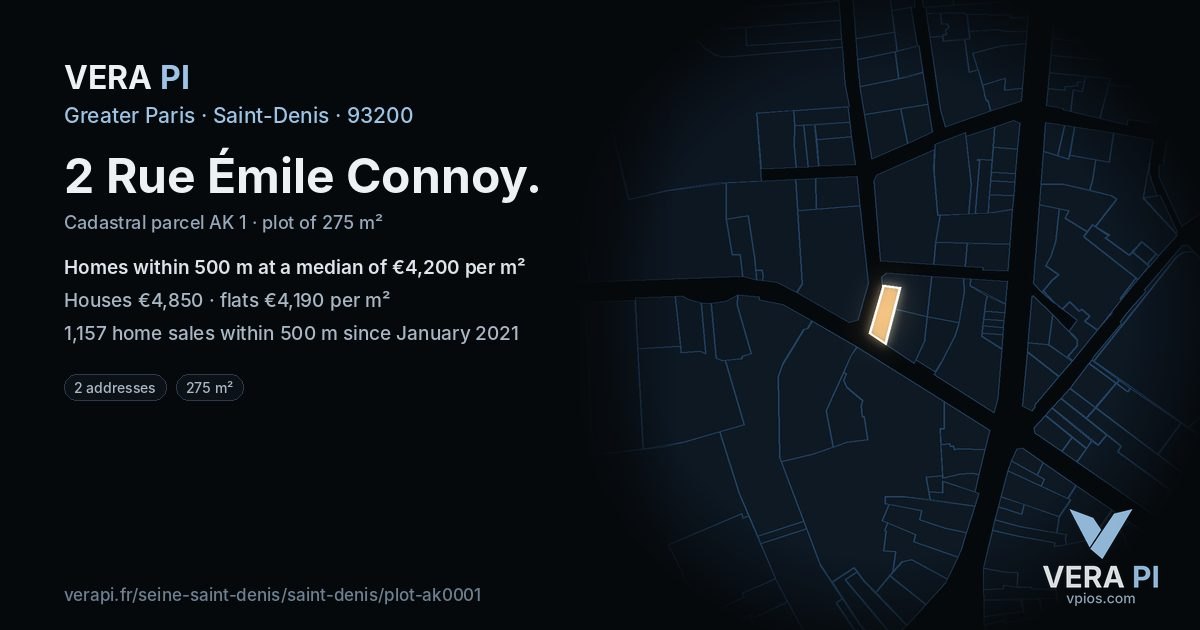 2 Rue Émile Connoy, Saint-Denis at night – the plot lit, the parcels around coloured by the prices near them