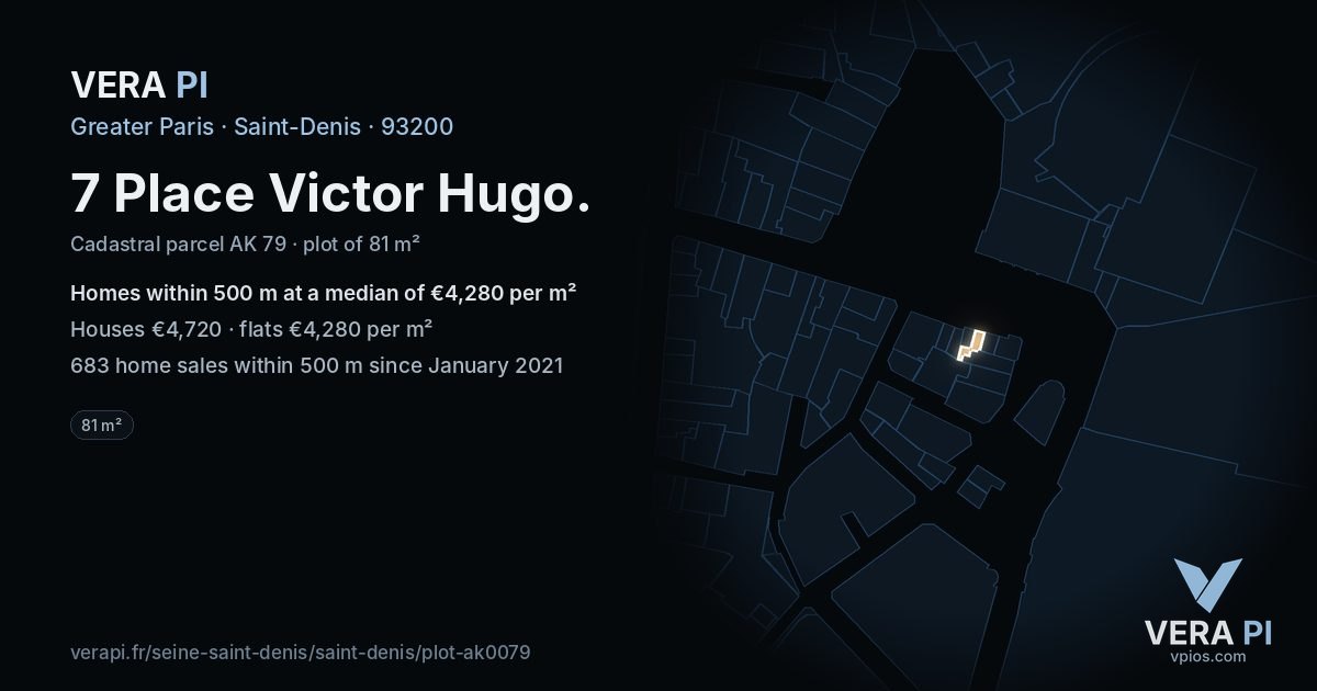 7 Place Victor Hugo, Saint-Denis at night – the plot lit, the parcels around coloured by the prices near them
